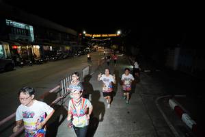 BIB: 50027
                            <button type="button" onclick="openModal(21794250)" class="btn btn-primary btn-sm float-right btn-popup" data-toggle="modal" data-target=".modal-high-quality">
                        <i class="fas fa-shopping-cart"></i> Add to Cart
                    </button>
                                            <button type="button" onclick="isThisMe(21794250, true)" class="btn btn-success btn-sm float-right btn-popup btn-isme hidden" data-toggle="tooltip" data-placement="bottom" title="นี่คือรูปของคุณใช่ไหม คลิกที่นี่เพื่อเอาเข้าอัลบั้ม">
                        <i class="fas fa-plus"></i> Add to album
                    </button>
                    <button type="button" onclick="isThisMe(21794250, false)" class="btn btn-warning btn-sm float-right btn-popup btn-isnotme hidden">
                        <i class="fas fa-ban"></i> Remove from album
                    </button>